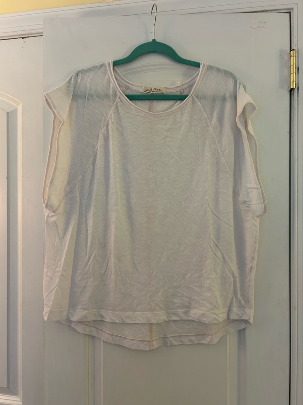 WE THE FREE Women’s White Slub Knit Short Sleeve Top